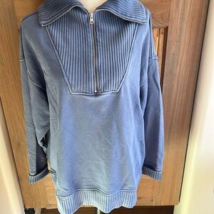 Aerie Oversized Sweatshirt, Size M, Blue Washed, Front Zipper, Ribbing Accents